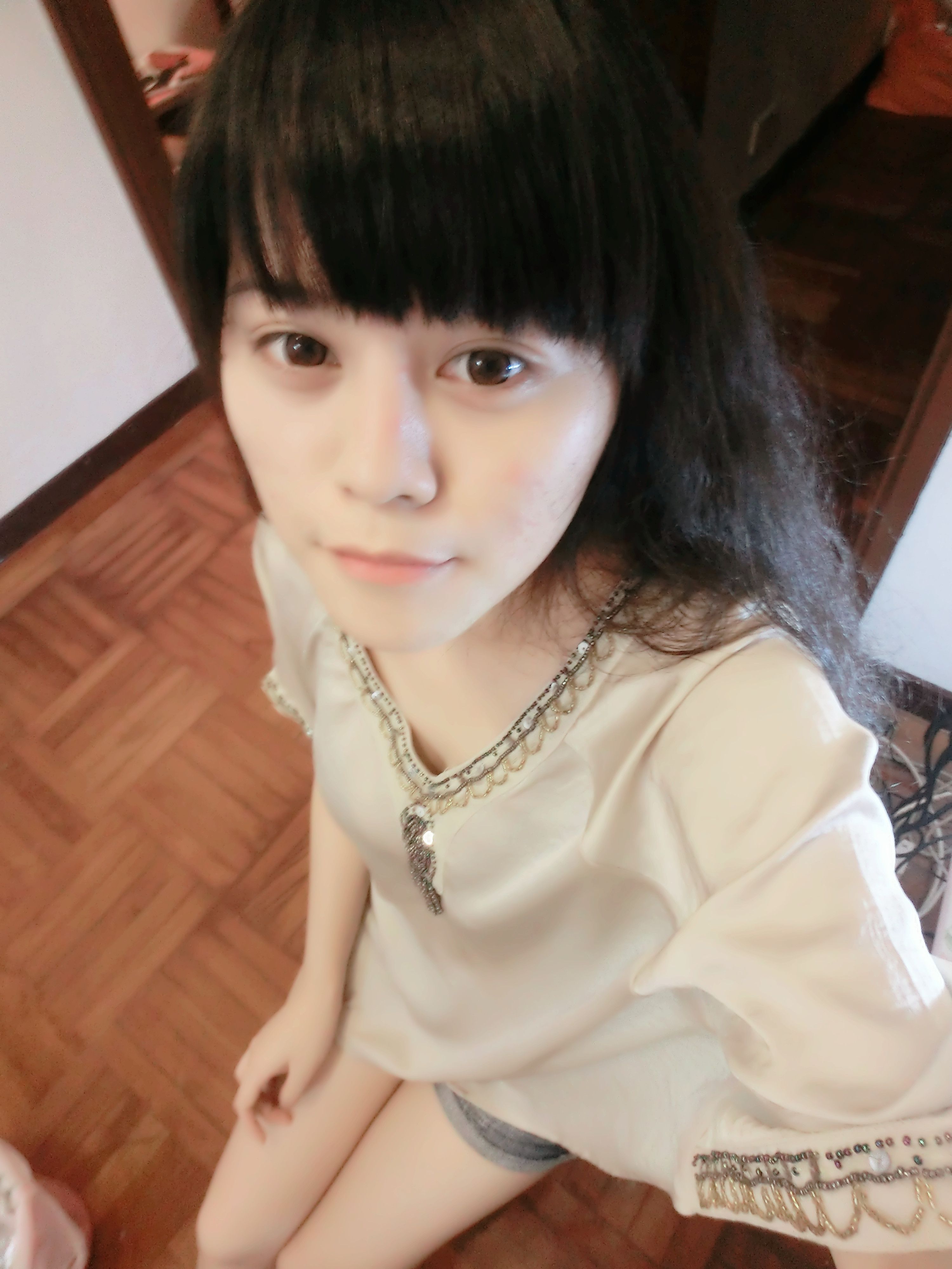 爱种蘑菇的Renee主播照片