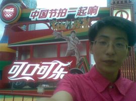 F冯征利主播照片