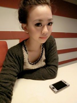 小妍快到碗里来主播照片