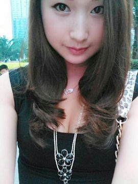 天使秋儿主播照片