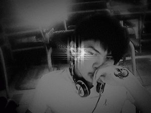 小JIAN看主播照片