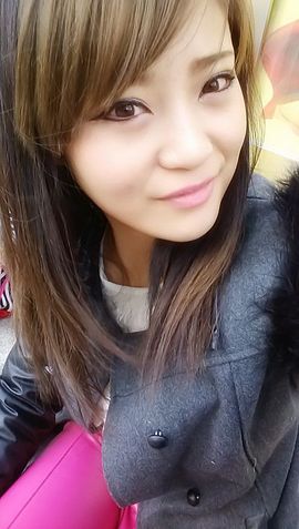日韩高冷丶黛妮主播照片