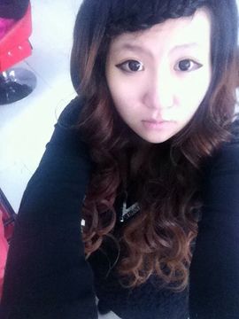 狐小妖丶♬主播照片