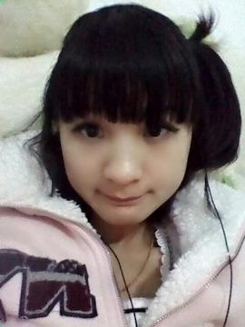 月依儿主播照片