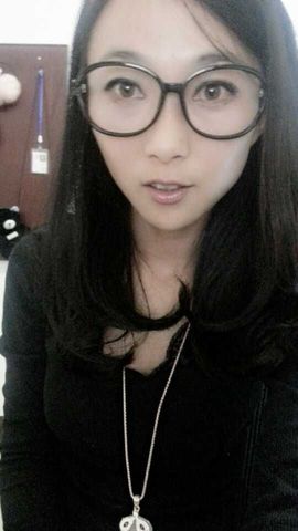 林小姌主播照片