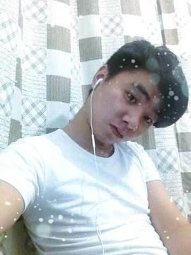 拿枪打蚂蚁哦主播照片