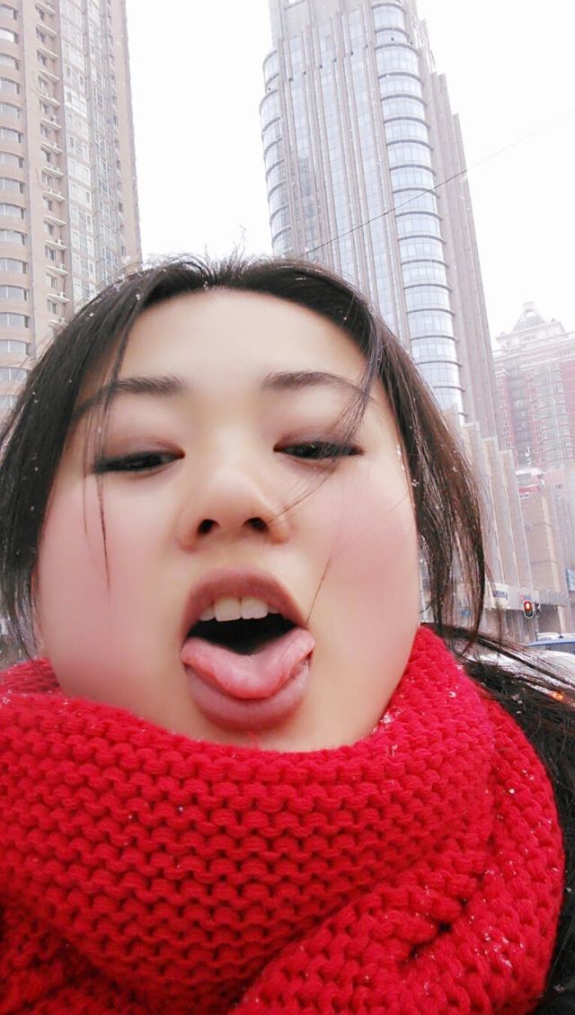 ，，乱溜达的主播照片