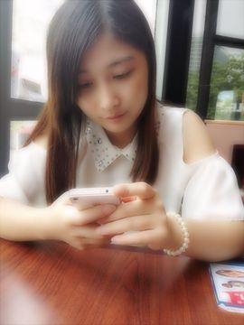 落✿落回来溜达主播照片