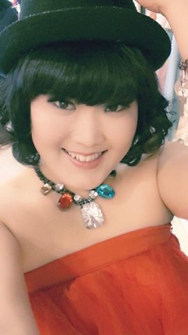 江小肉主播照片