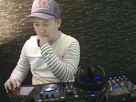 音乐人DJ阿药。主播照片