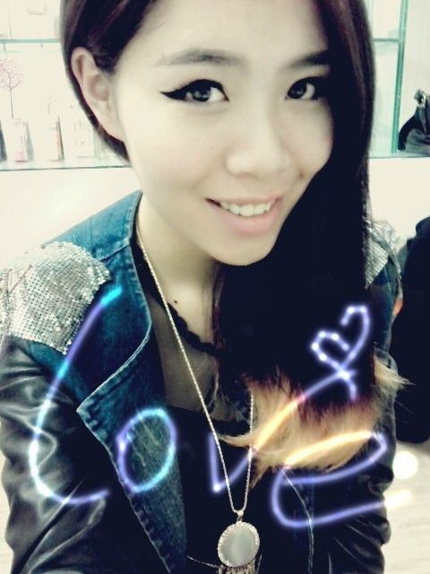 蓝晨兄妹情深的主播照片