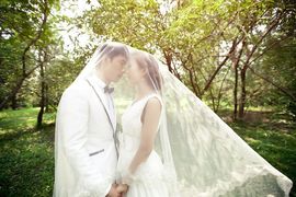 八赤龙驹主播照片