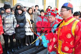 京城中式司仪二师兄主播照片