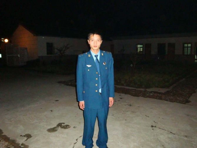 第八军的主播照片
