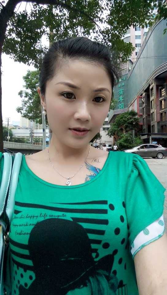 汤姆斯巴达的主播照片