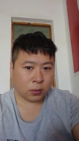 马艳娟主播照片