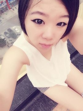 小优拉丶主播照片