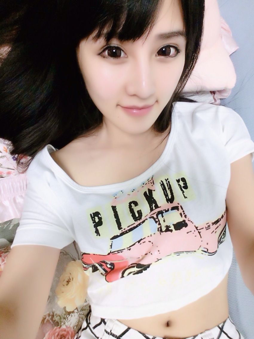 小小小小小菲的主播照片