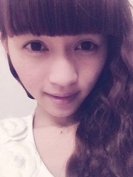 ☜◑﹏◐艾妮☞主播照片