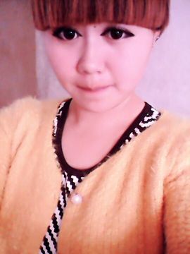 筱艺丶狠拽主播照片