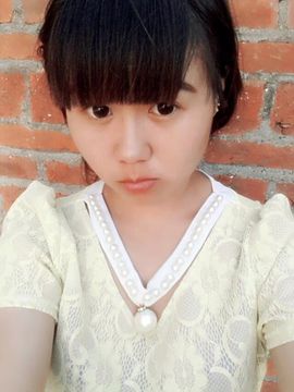 筱艺丶狠拽主播照片
