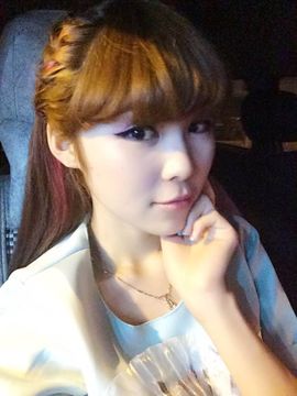 ❤❤倪绥主播照片