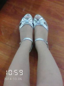 或若娲女沉湖底主播照片