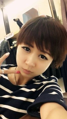 ゛菜菜°小妞♀主播照片