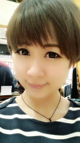 ゛菜菜°小妞♀主播照片