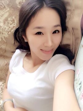娜娜723主播照片