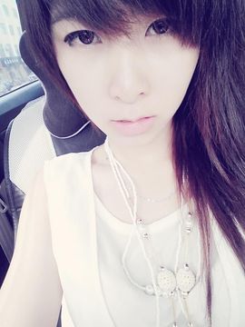 -萌兮baby主播照片