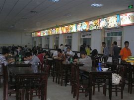 李毅勤羊杂割主播照片