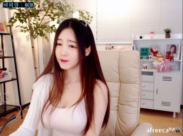 请问小姐您贵姓的主播照片