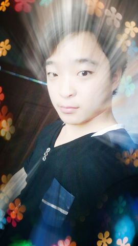 mc刘佩佩主播照片
