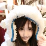 ”无泪不悲伤。。“♡海报