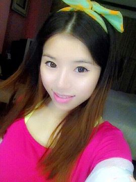 小尤d主播照片