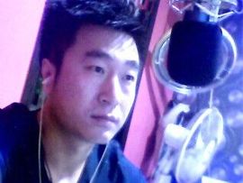 love孩儿他爹主播照片
