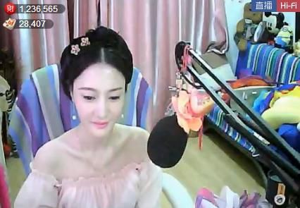 风中的风铃的图片