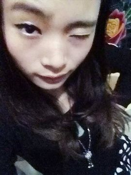 好啊吖主播照片