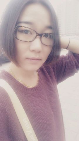女王爱猫咪丶主播照片