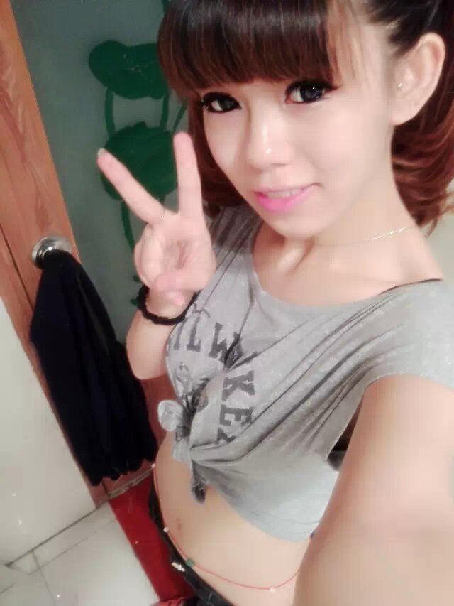 我叫小月月哇丶的主播照片