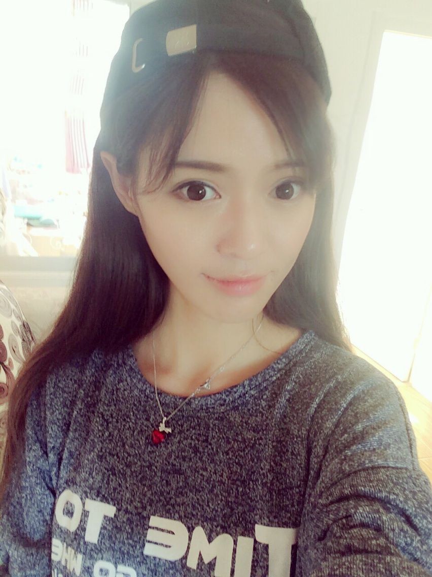 許瑤躍龍的主播照片