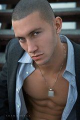 灬罗家二少灬的主播照片