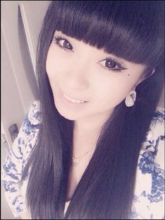 不冷小妖精表哥主播照片