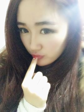 ℃瑶瑶主播照片