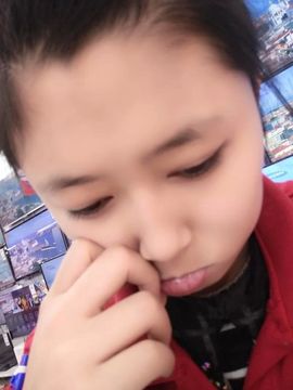Anny纯星主播照片