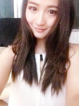 连少爷主播照片