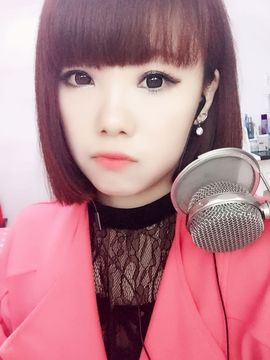 Tiffany_66主播照片