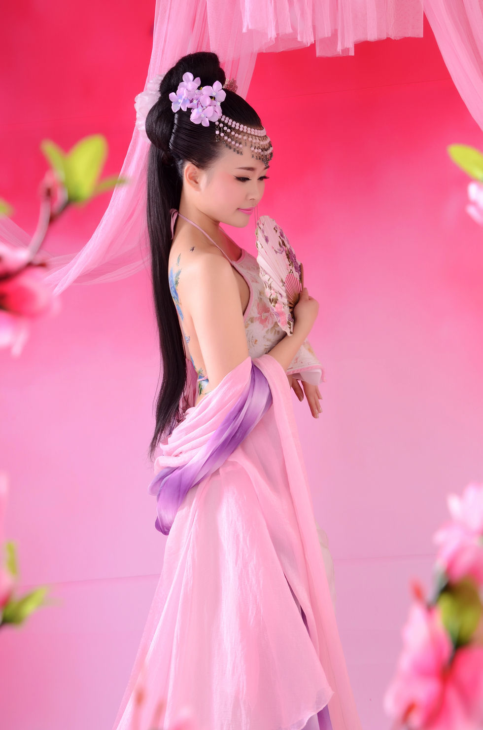 风中的风铃的图片