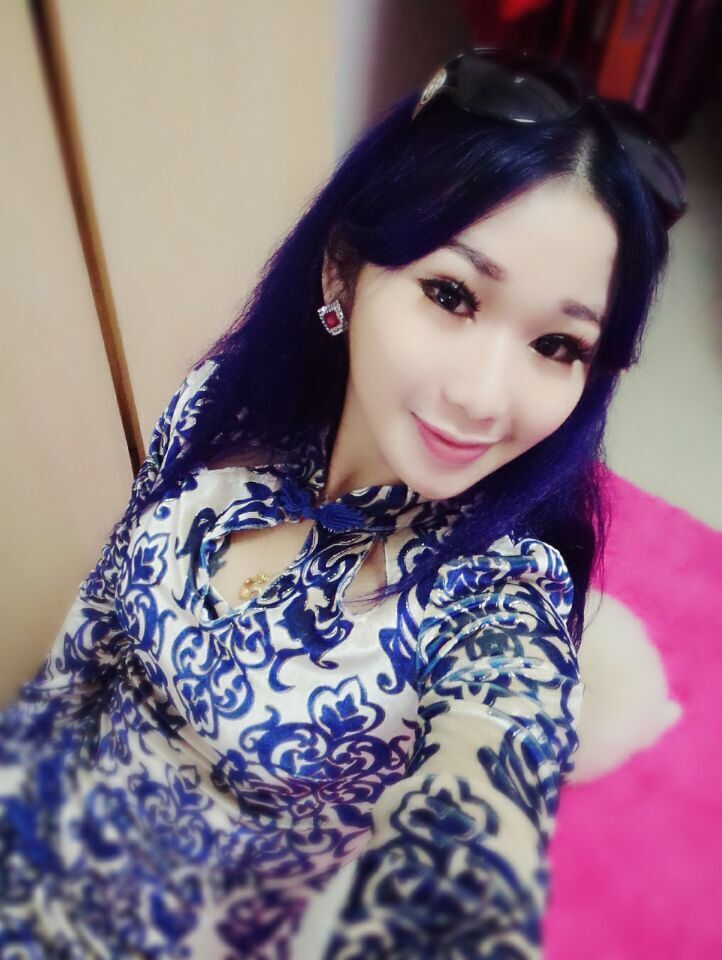 潘紫伊❤越努力越幸运的主播照片